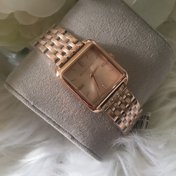 New Michael Kors rose gold women watch - Picture 7 of 8